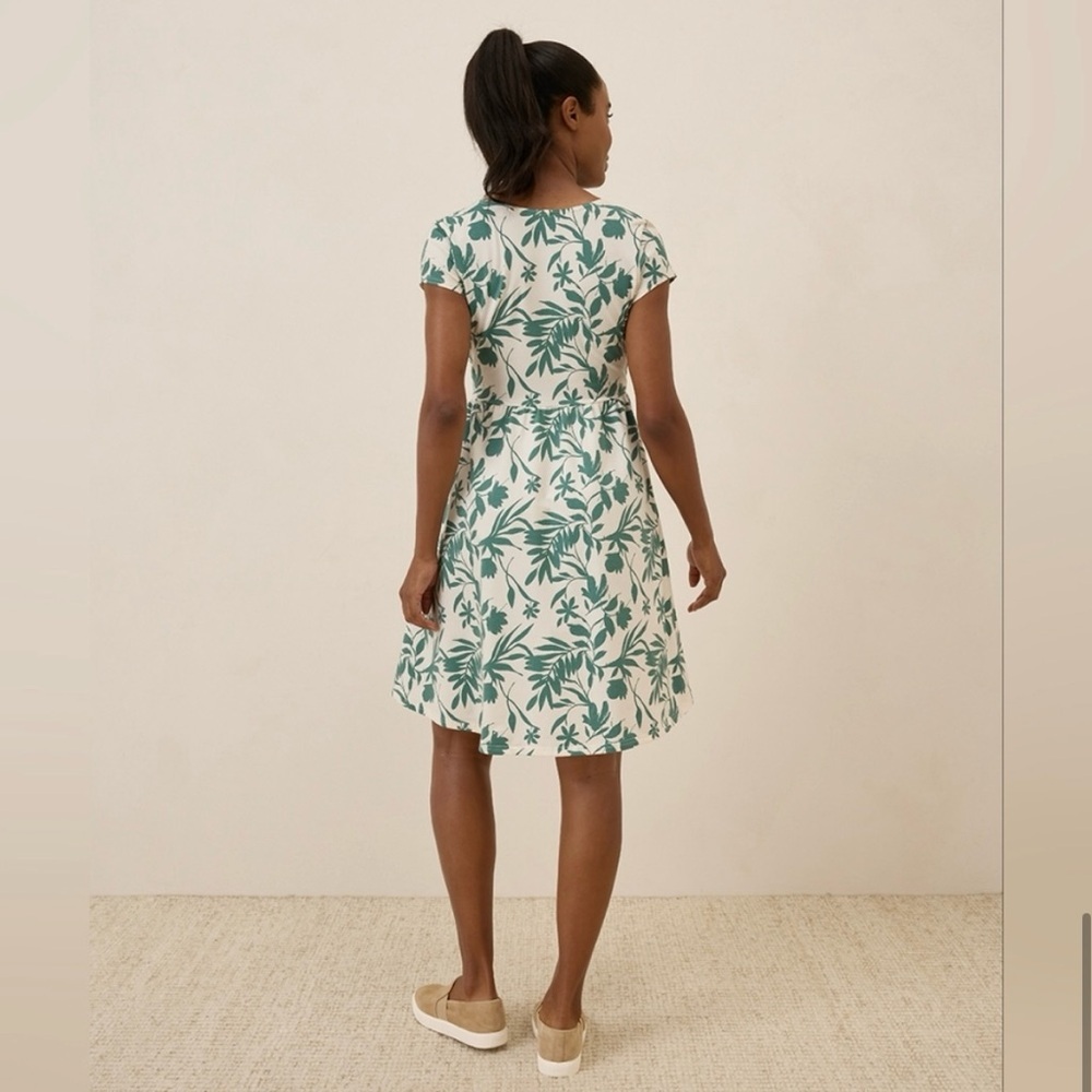Pact NWOT Organic Cotton Fit & Flare Crossover Tropical Palm Summer Dress Small - Picture 4 of 16